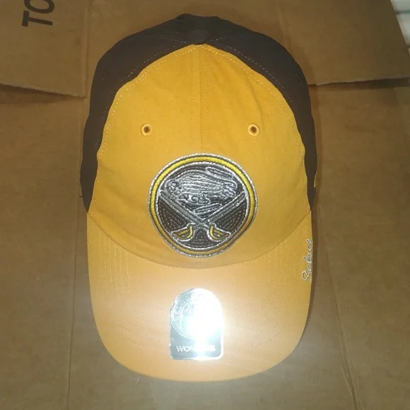 47 Brand | Accessories | 47 Nhl Buffalo Sabres Womens  display picture 2
